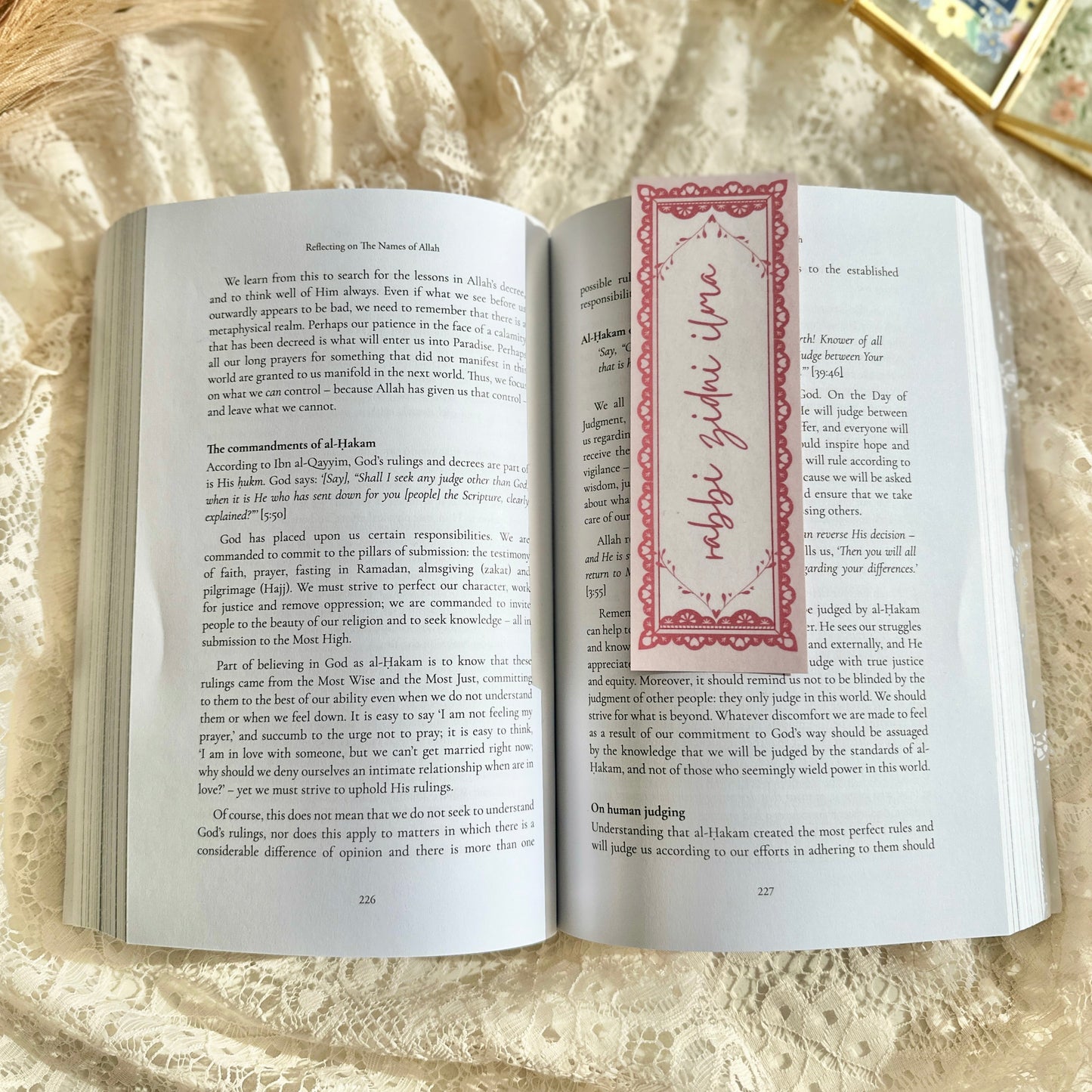 Rabbi Zidni Ilma - RED | Paper Bookmark